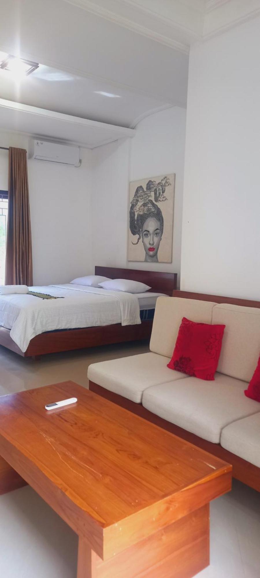 Inang Amang Homestay Labuan Bajo Exterior foto