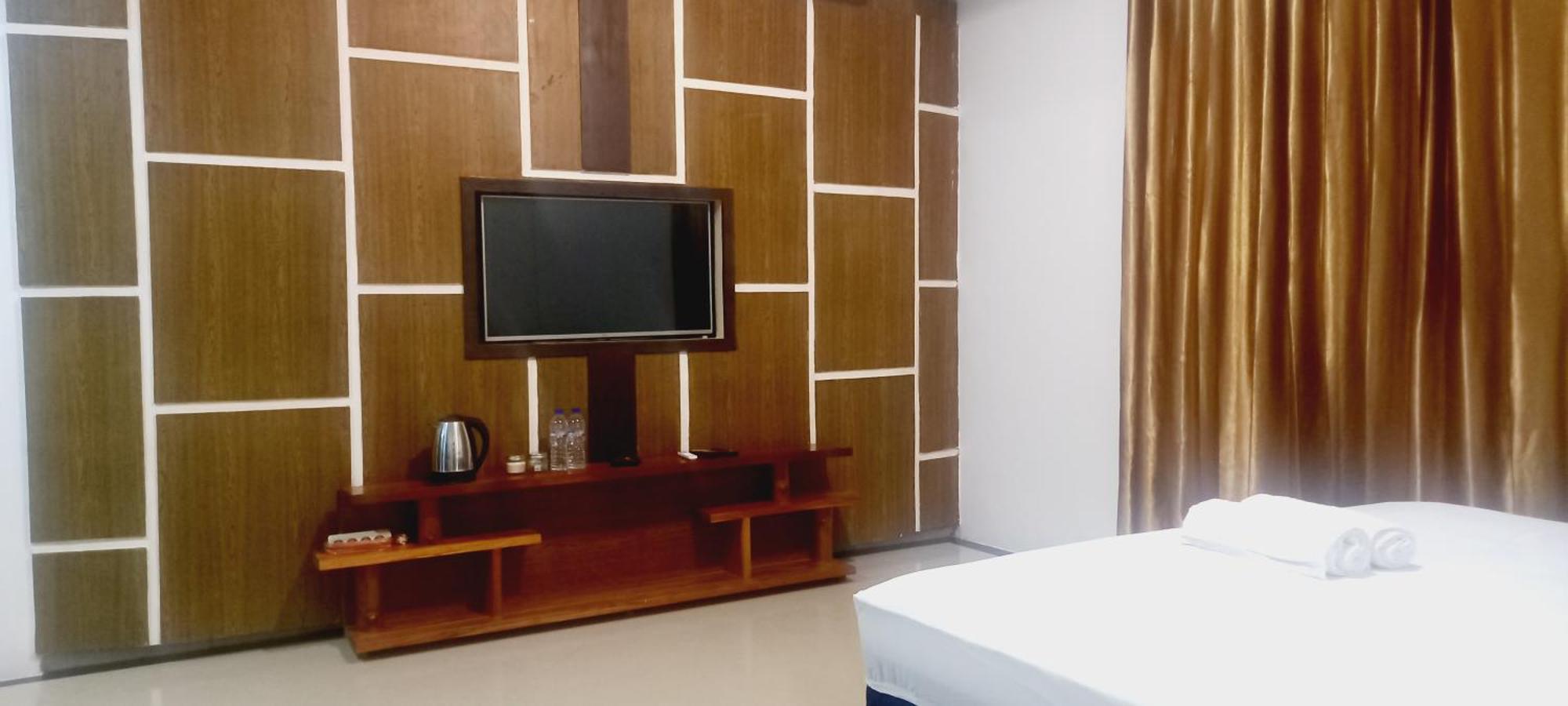 Inang Amang Homestay Labuan Bajo Quarto foto